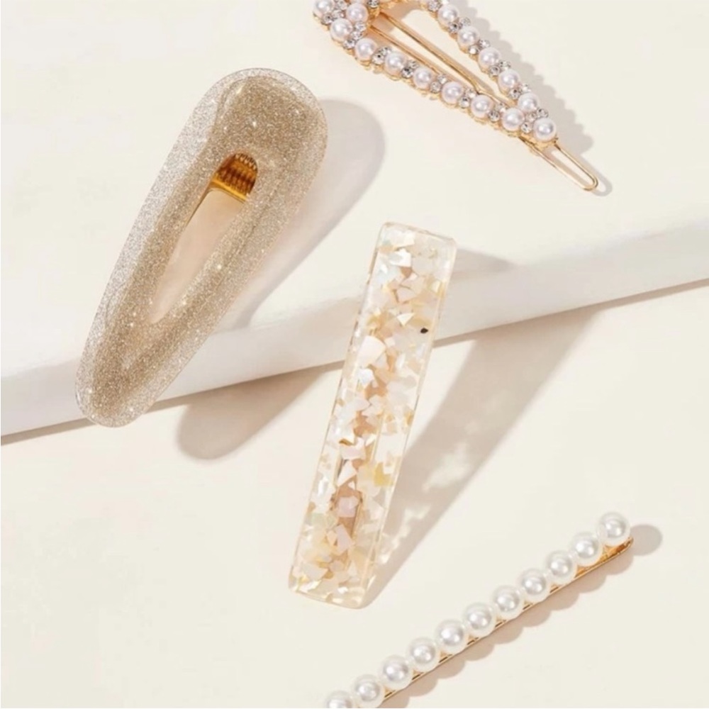 Set of 4 Pearl Detail Hair Clips - Picture 2 of 3